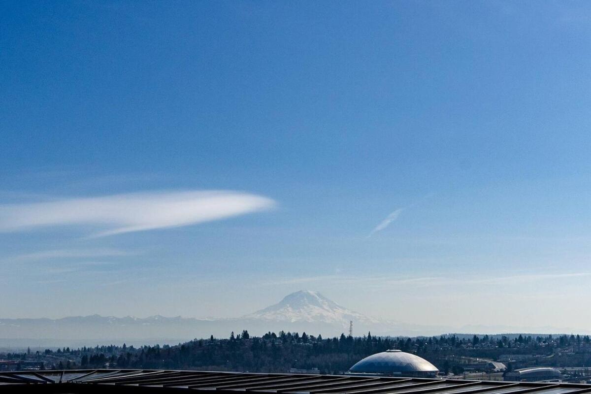 شقة تاكوما، واشنطن  في Large-Modern Studiomt Rainier View Downtown المظهر الخارجي الصورة