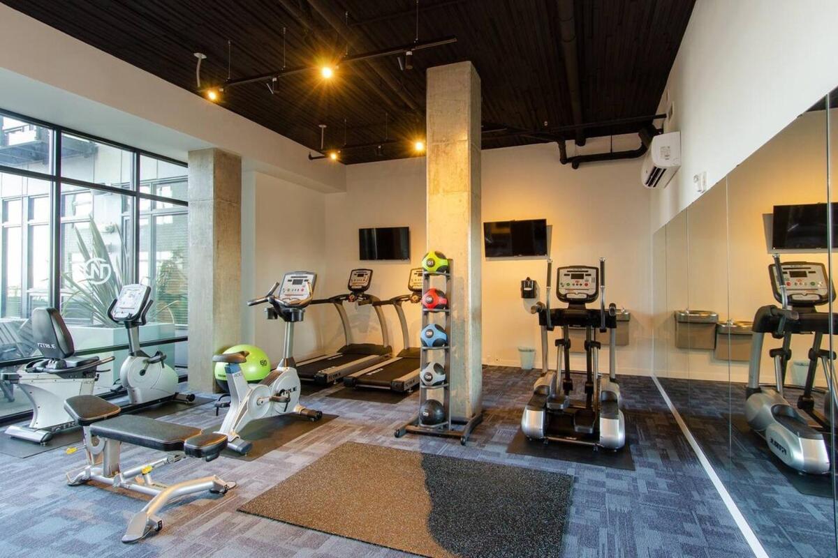 شقة تاكوما، واشنطن  في Large-Modern Studiomt Rainier View Downtown المظهر الخارجي الصورة